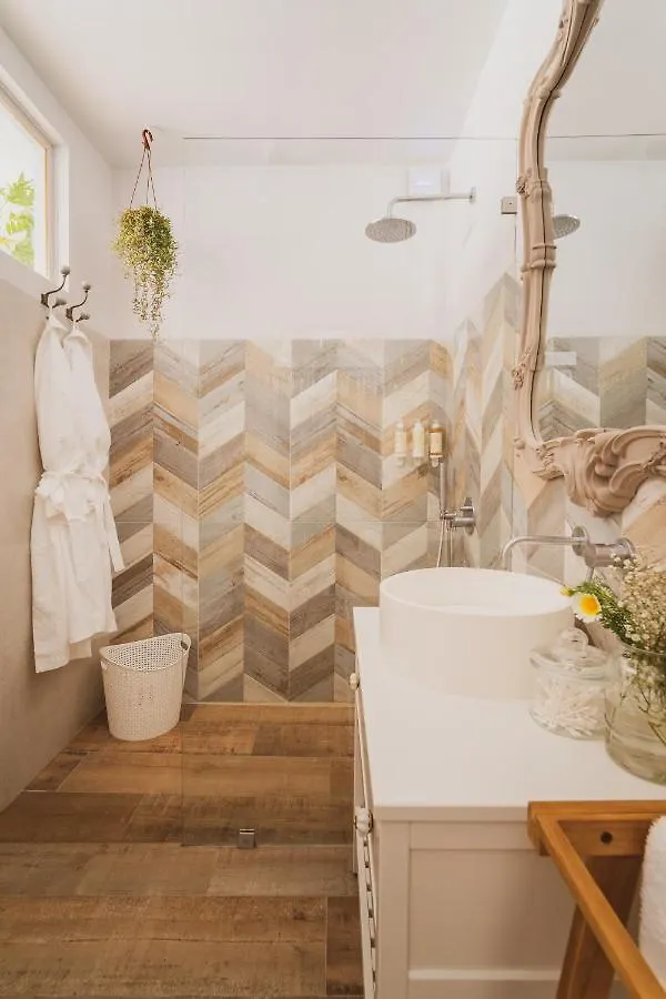 Casa Alfazema - Luxury Townhouse With Cosy Pool Apartment Lagos